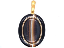 Victorian 18ct Gold & Banded Onyx Oval Pendant With Locket Back 9 Victorian 18ct Gold & Banded Onyx Oval Pendant With Locket Back -Antique Jewellery Company DSC00663