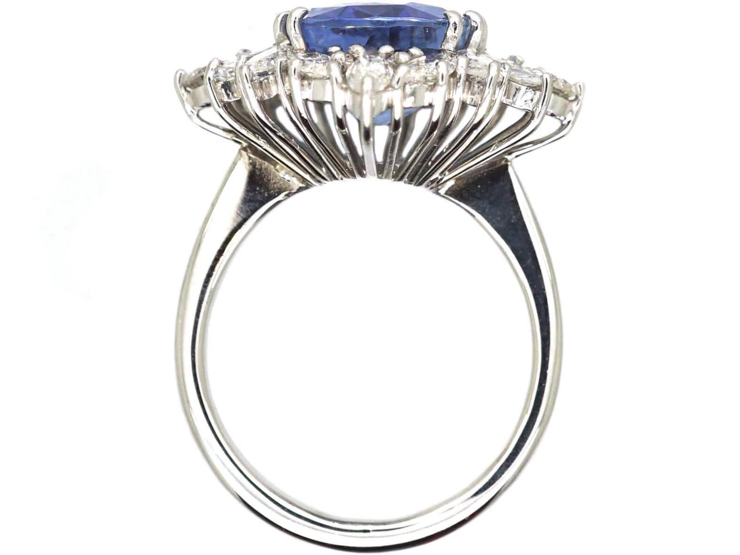 18ct White Gold Large Colour Change Ceylon Sapphire & Diamond Ballerina Ring 4 18ct White Gold Large Colour Change Ceylon Sapphire & Diamond Ballerina Ring - Image 2