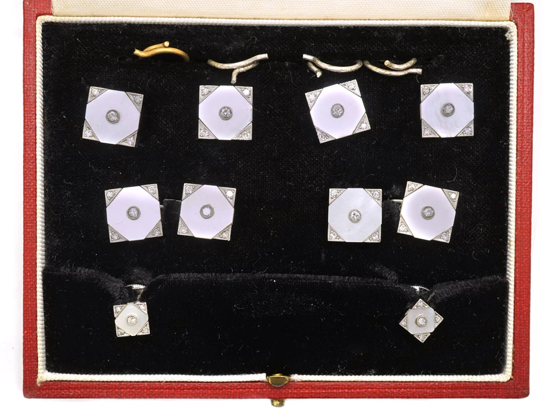 Art Deco 18ct White Gold , Mother Of Pearl & Diamond Dress Set In Original Case 10 Art Deco 18ct White Gold , Mother Of Pearl & Diamond Dress Set In Original Case - Image 8