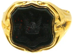 Victorian 18ct Gold Signet Ring With A Bloodstone Intaglio Of A Peacock & Crown 13 Victorian 18ct Gold Signet Ring With A Bloodstone Intaglio Of A Peacock & Crown -Antique Jewellery Company DSC01081
