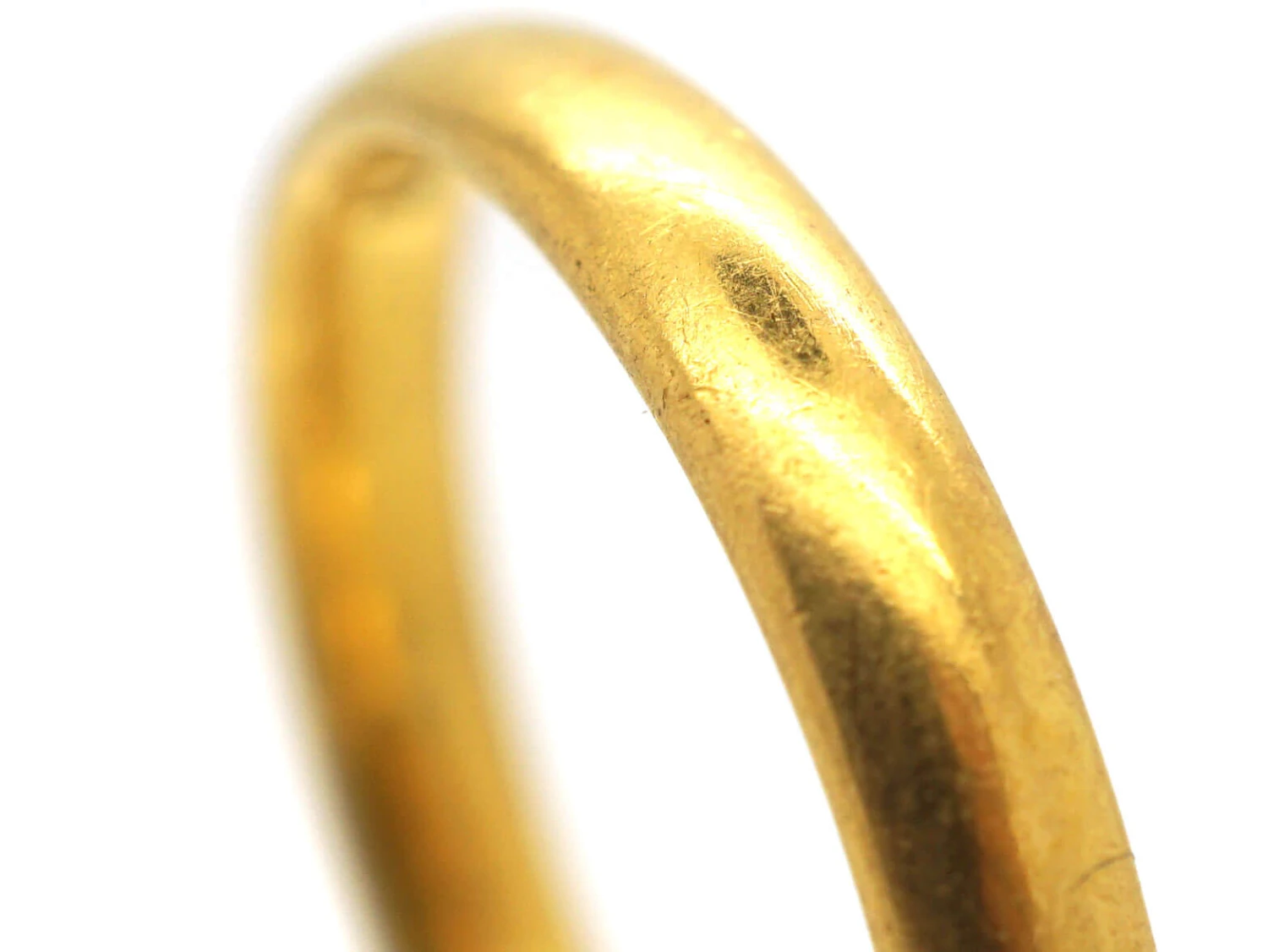 22ct Gold Wedding Ring 5 22ct Gold Wedding Ring - Image 3