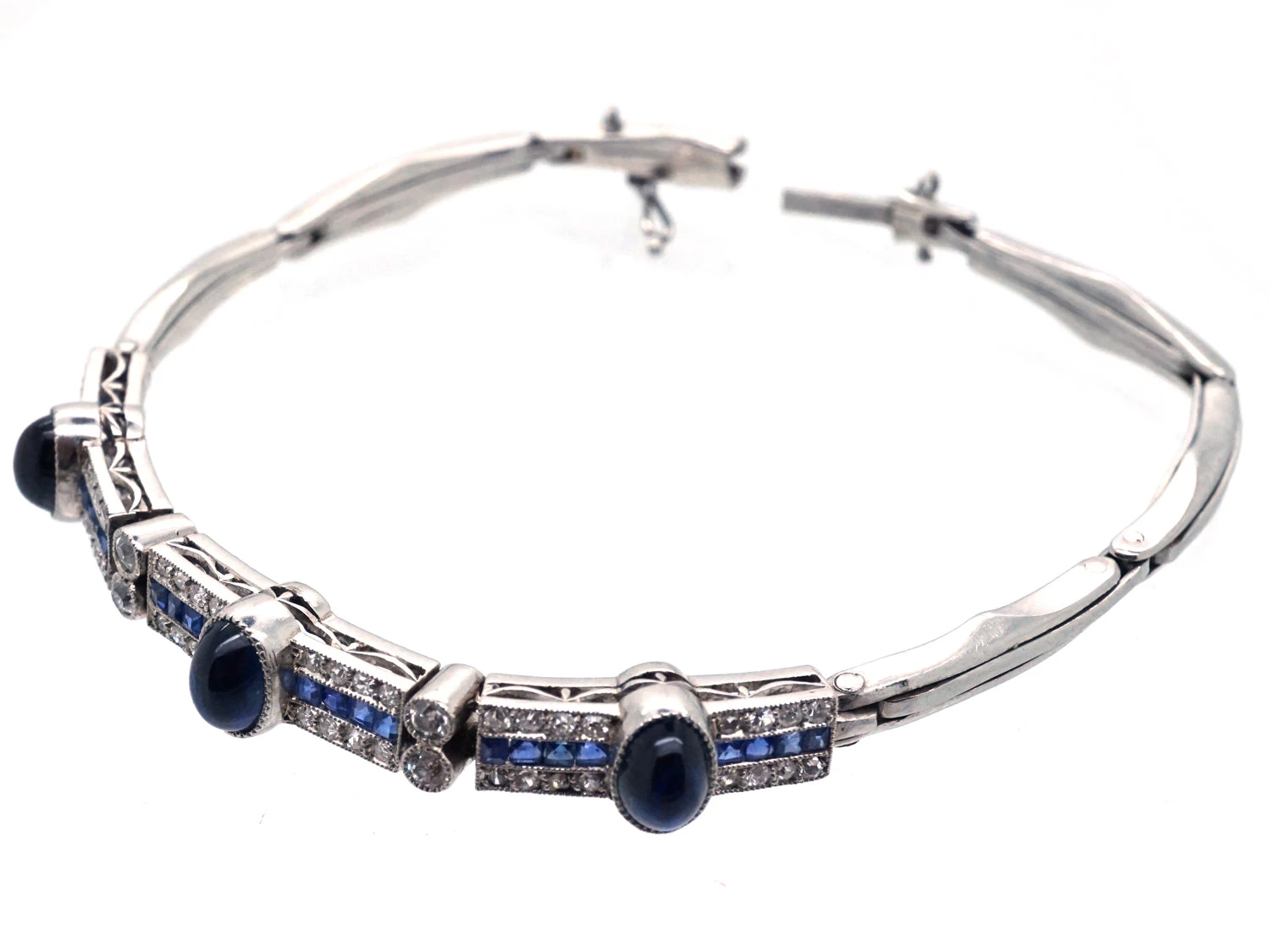 Art Deco 18ct White Gold & Platinum, Sapphire & Diamond Bracelet 6 Art Deco 18ct White Gold & Platinum, Sapphire & Diamond Bracelet - Image 4