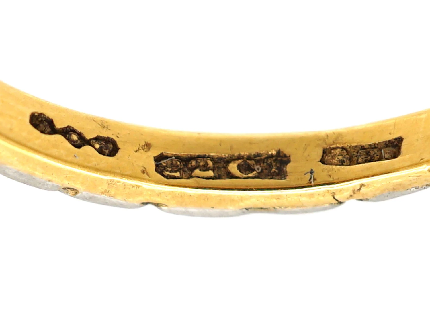 22ct Gold & Platinum Wedding Ring With Leaf Motif 6 22ct Gold & Platinum Wedding Ring With Leaf Motif - Image 4