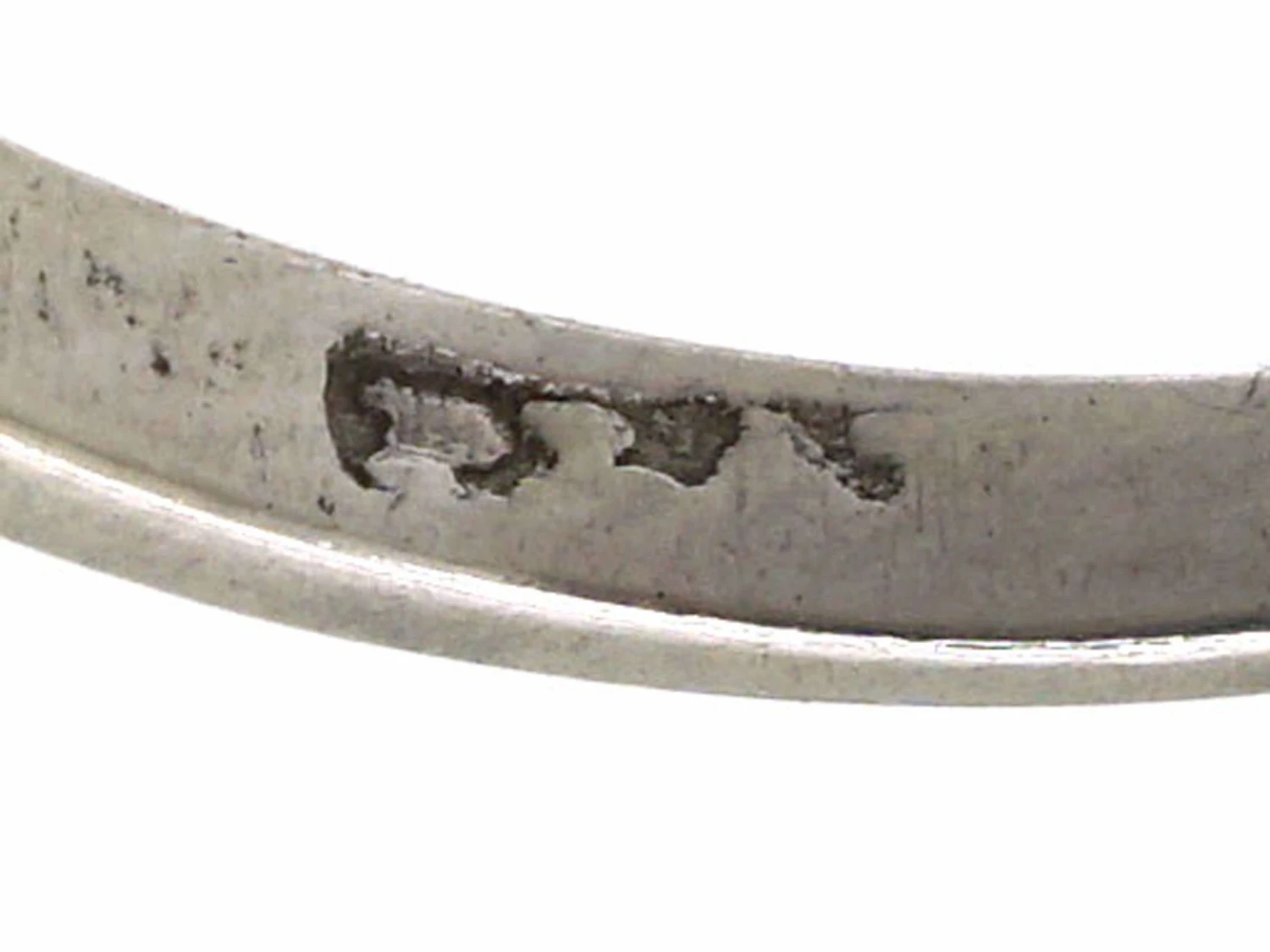 Early 20th Century Platinum, Sapphire & Diamond Three Stone Ring 8 Early 20th Century Platinum, Sapphire & Diamond Three Stone Ring - Image 6