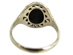 Art Deco 18ct White Gold Signet Ring With Onyx Crest Intaglio -Antique Jewellery Company DSC01253