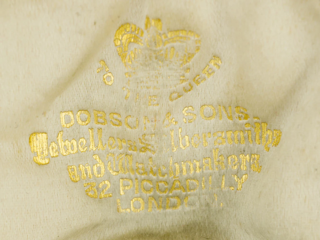 18ct Gold Victorian Heart Pendant With The Initial E In The Original Case 5 18ct Gold Victorian Heart Pendant With The Initial E In The Original Case - Image 3