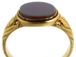 18ct Gold Early Victorian Signet Ring Set With A Carnelian -Antique Jewellery Company DSC01302