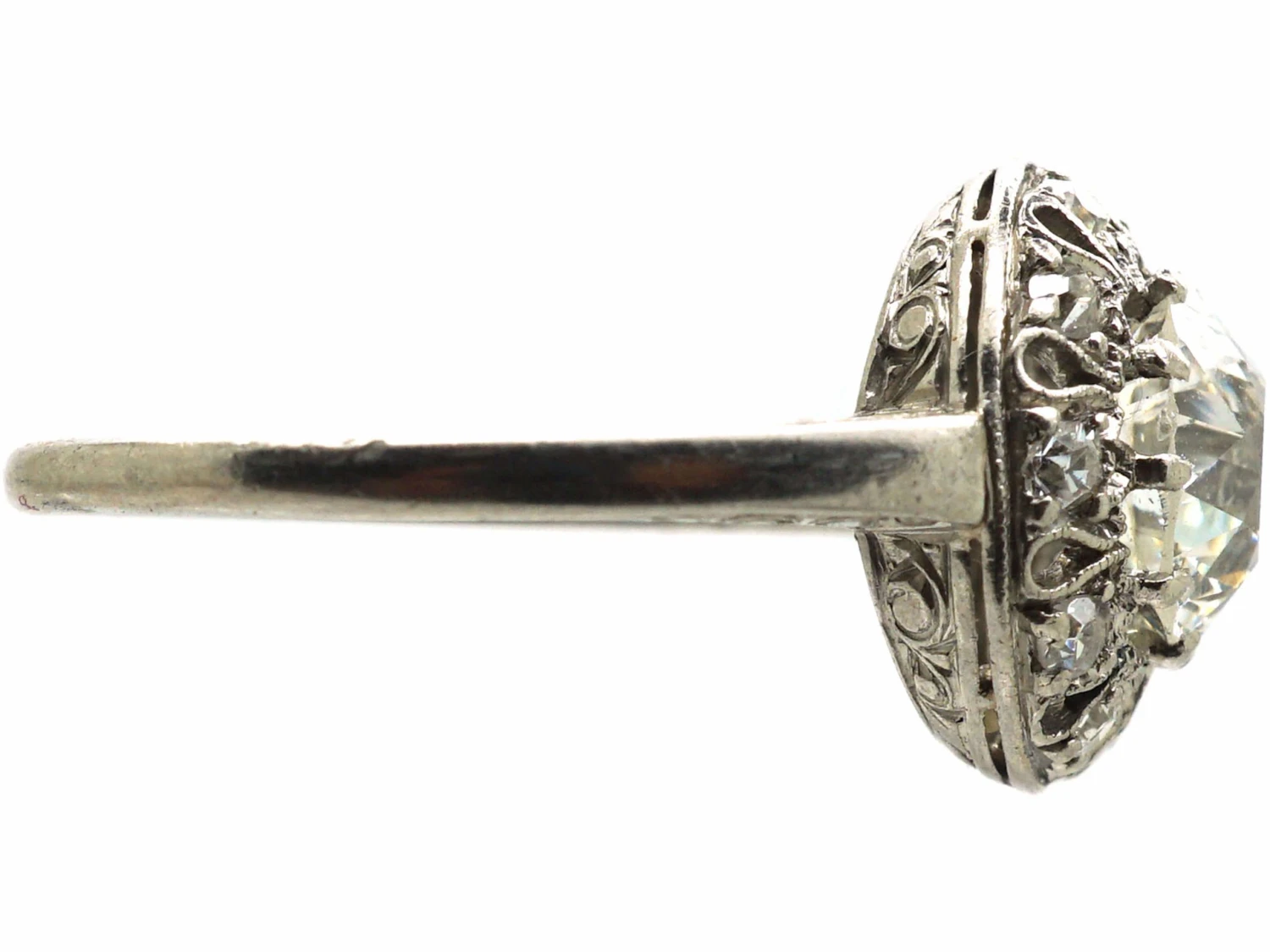 Portuguese Art Deco Platinum & Diamond Ring With Small Diamonds Around The Edge 7 Portuguese Art Deco Platinum & Diamond Ring With Small Diamonds Around The Edge - Image 5