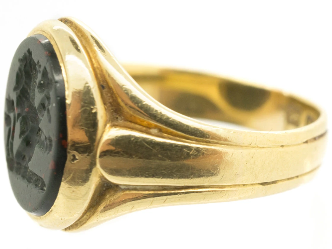 Victorian 18ct Gold & Bloodstone Carved Intaglio Of A Lion Signet Ring 8 Victorian 18ct Gold & Bloodstone Carved Intaglio Of A Lion Signet Ring - Image 6