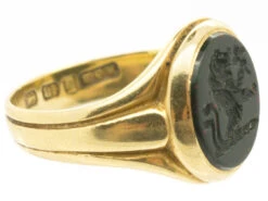 Victorian 18ct Gold & Bloodstone Carved Intaglio Of A Lion Signet Ring 18 Victorian 18ct Gold & Bloodstone Carved Intaglio Of A Lion Signet Ring -Antique Jewellery Company DSC01335