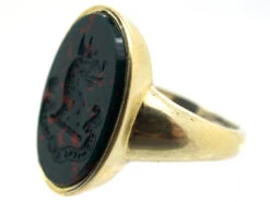 Victorian 18ct Gold & Bloodstone Intaglio Of A Wolf’s Head Signet Ring -Antique Jewellery Company DSC01505 1