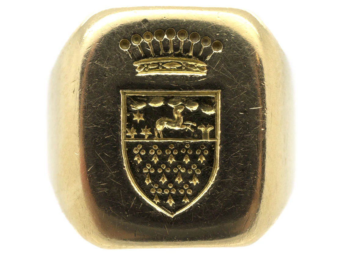 18ct Gold Signet Ring With Crowned Coat Of Arms 3 18ct Gold Signet Ring With Crowned Coat Of Arms