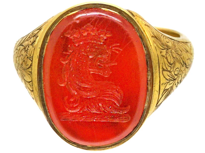 Georgian 18ct Gold Ring Set With A Carnelian With Intaglio Of A Lion’s Head & Coronet 8 Georgian 18ct Gold Ring Set With A Carnelian With Intaglio Of A Lion’s Head & Coronet - Image 6