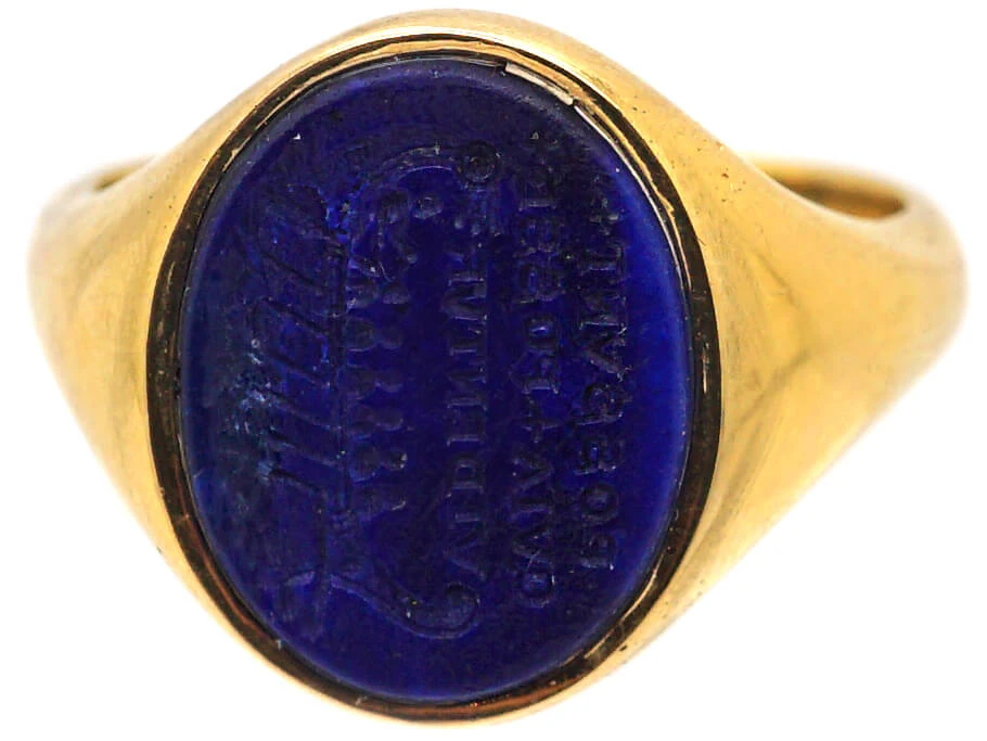 Early 20th Century 18ct Gold Signet Ring Set With Lapis With An Intaglio Of A Viking Boat 7 Early 20th Century 18ct Gold Signet Ring Set With Lapis With An Intaglio Of A Viking Boat - Image 5