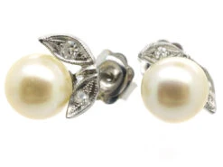 18ct White Gold, Diamond & Pearl Earrings 7 18ct White Gold, Diamond & Pearl Earrings -Antique Jewellery Company DSC02096