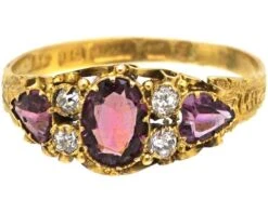 Victorian 15ct Gold Ring Set With A Garnet, Two Heart Shaped Garnets & Diamonds -Antique Jewellery Company DSC02266