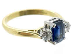 18ct Gold Sapphire & Diamond Ring By Cropp & Farr 12 18ct Gold Sapphire & Diamond Ring By Cropp & Farr -Antique Jewellery Company DSC02422