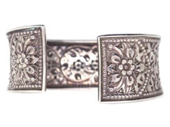 Silver Pierced Work Flower Design Bangle 8 Silver Pierced Work Flower Design Bangle -Antique Jewellery Company DSC02452