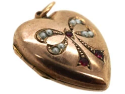 Edwardian 9ct Back & Front Locket With A Bow Motif Set With Garnets & Pearls -Antique Jewellery Company DSC02551 1