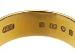 Victorian 18ct Gold Signet Ring Set With A Plain Carnelian -Antique Jewellery Company DSC02603 scaled 1