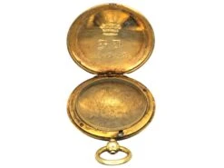 Victorian 18ct Gold & Black Enamel Round Locket -Antique Jewellery Company DSC02693 scaled 1