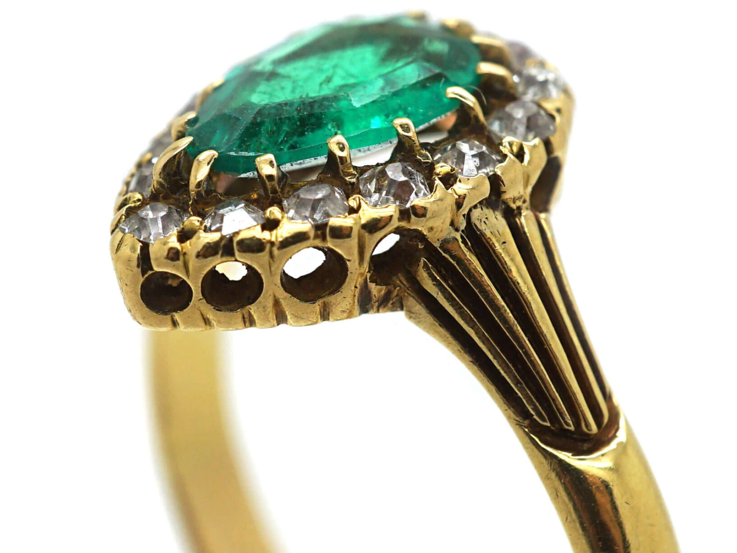 Victorian 18ct Gold, Emerald & Diamond Pear Shaped Ring 5 Victorian 18ct Gold, Emerald & Diamond Pear Shaped Ring - Image 3