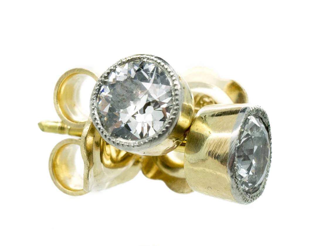 Diamond Platinum & 18ct Gold Millegraine Set Solitaire Earrings 6 Diamond Platinum & 18ct Gold Millegraine Set Solitaire Earrings - Image 4