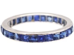 Art Deco 18ct White Gold & Calibre Cut Sapphire Eternity Ring -Antique Jewellery Company DSC02842