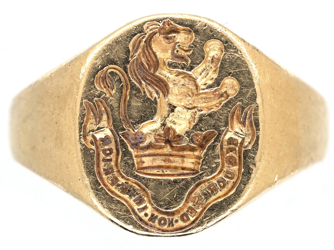 18ct Gold Signet Ring With Lion & Crown Intaglio 3 18ct Gold Signet Ring With Lion & Crown Intaglio