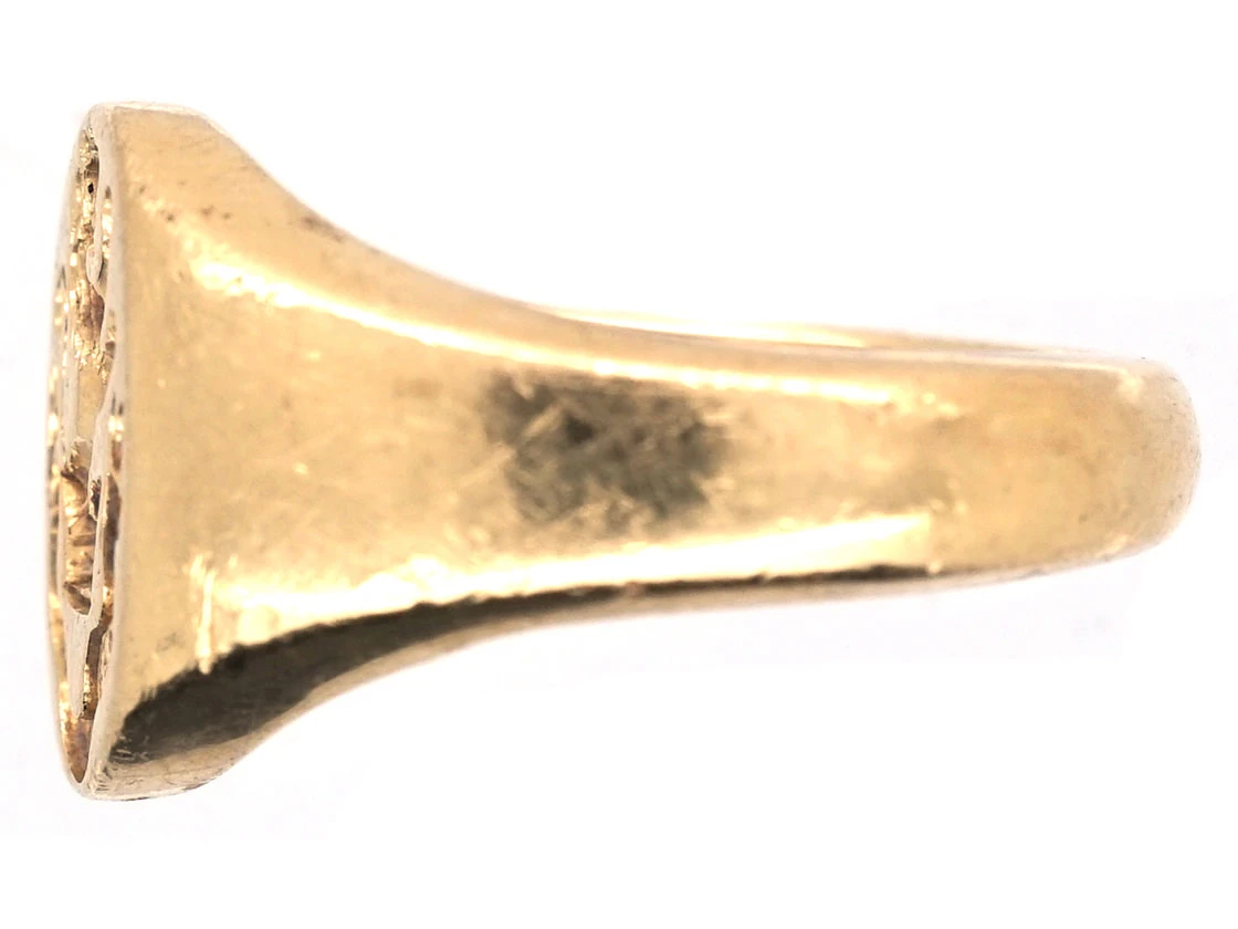 18ct Gold Signet Ring With Lion & Crown Intaglio 4 18ct Gold Signet Ring With Lion & Crown Intaglio - Image 2