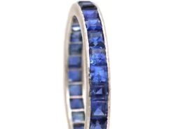 Art Deco 18ct White Gold & Calibre Cut Sapphire Eternity Ring -Antique Jewellery Company DSC02857