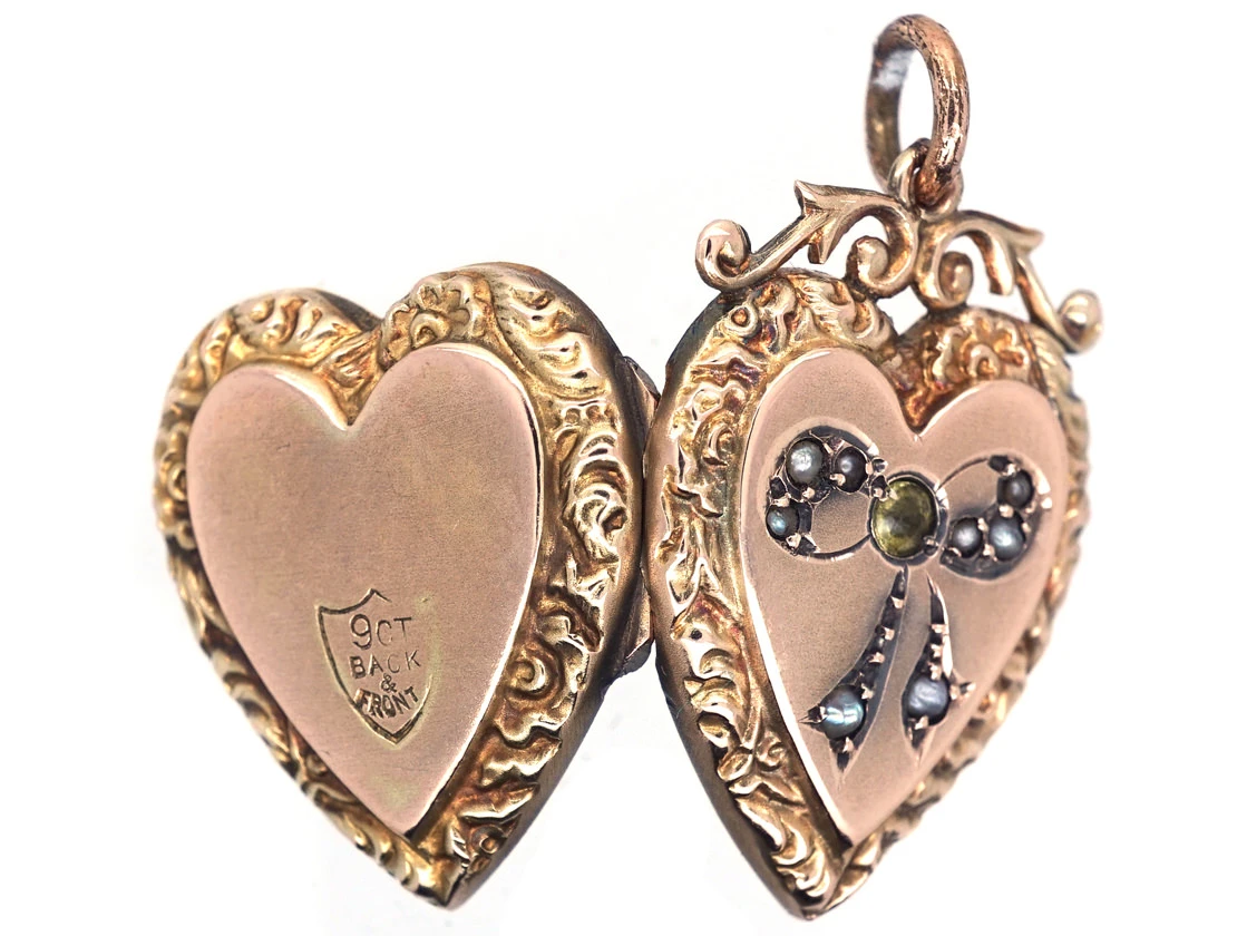 Edwardian 9ct Back & Front Heart Locket With Bow Motif 6 Edwardian 9ct Back & Front Heart Locket With Bow Motif - Image 4