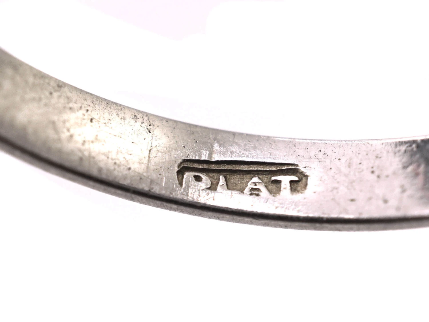 Early 20th Century Platinum Wedding Band 6 Early 20th Century Platinum Wedding Band - Image 4