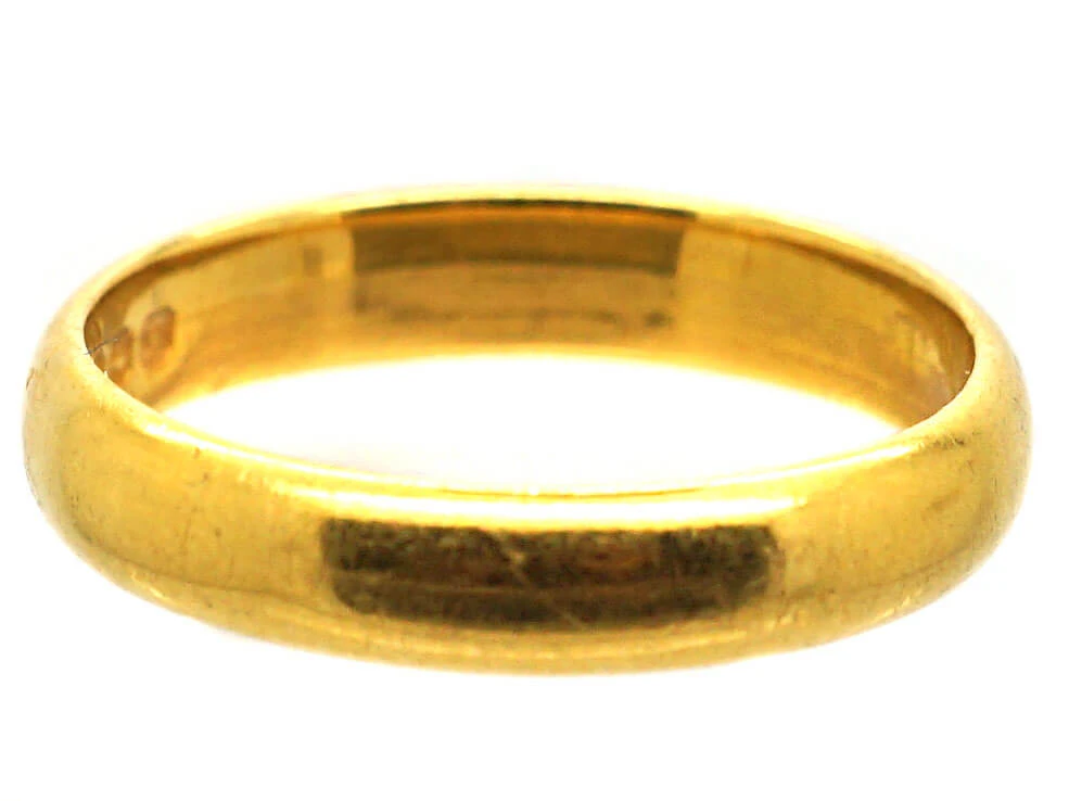 22ct Gold Wedding Band Assayed In Birmingham In 1923 7 22ct Gold Wedding Band Assayed In Birmingham In 1923 - Image 5