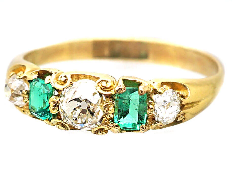 Early Victorian 18ct Gold, Emerald & Diamond Five Stone Ring 8 Early Victorian 18ct Gold, Emerald & Diamond Five Stone Ring - Image 6