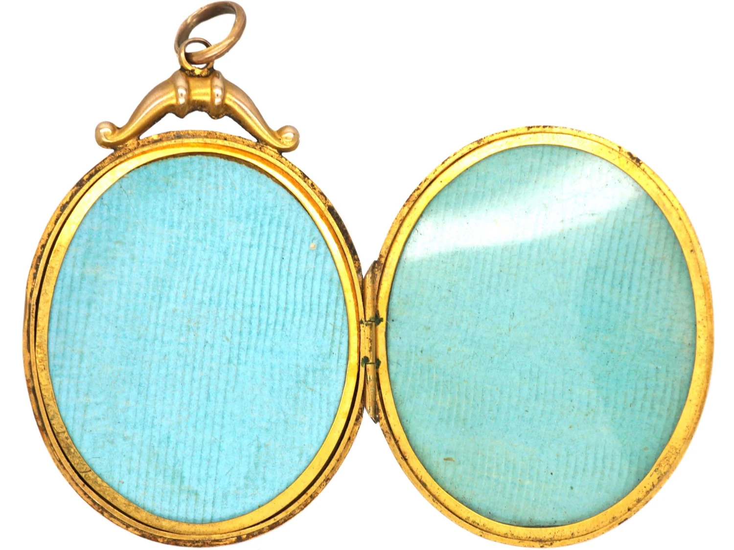 Edwardian 9ct Gold Oval Locket With Flower Motif Set With Garnets, Peridot & Natural Split Pearls 5 Edwardian 9ct Gold Oval Locket With Flower Motif Set With Garnets, Peridot & Natural Split Pearls - Image 3