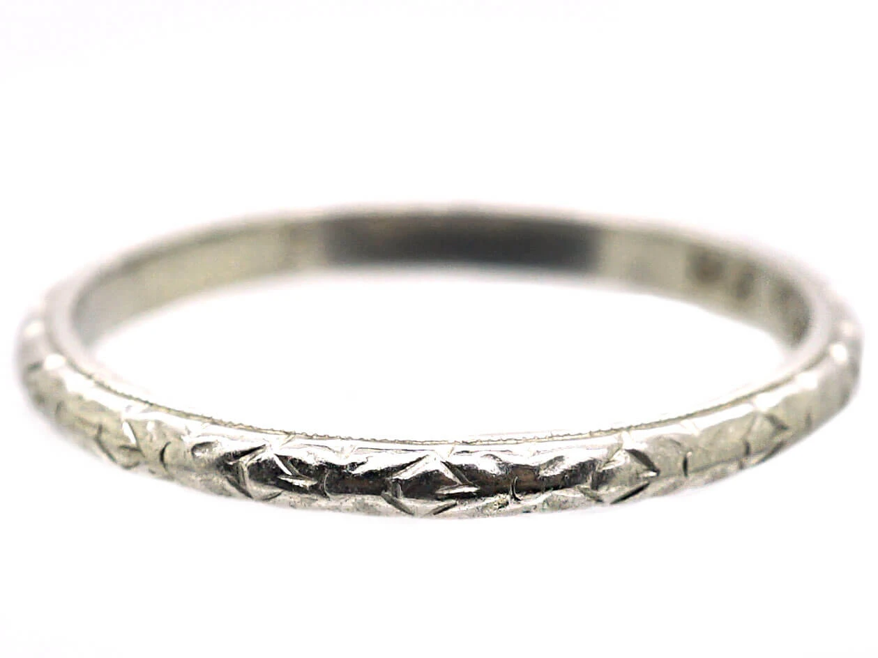 Edwardian Platinum Wedding Ring With Laurel Leaf Motif 7 Edwardian Platinum Wedding Ring With Laurel Leaf Motif - Image 5