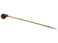 9ct Gold & Garnet Tie Pin 8 9ct Gold & Garnet Tie Pin -Antique Jewellery Company DSC04483 1