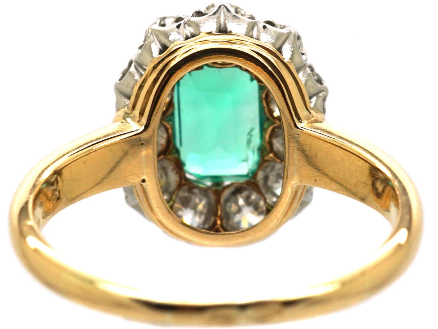 Edwardian 18ct Gold & Platinum, Emerald & Diamond Oval Cluster Ring 6 Edwardian 18ct Gold & Platinum, Emerald & Diamond Oval Cluster Ring - Image 4