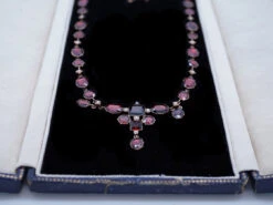 Edwardian Flat Cut Almandine Garnet, Pearl & Gold Necklace In Original Case 18 Edwardian Flat Cut Almandine Garnet, Pearl & Gold Necklace In Original Case -Antique Jewellery Company DSC04647