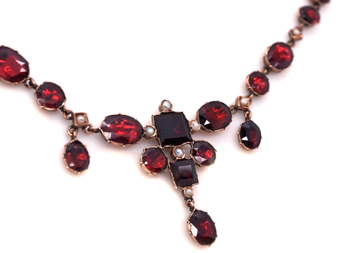 Edwardian Flat Cut Almandine Garnet, Pearl & Gold Necklace In Original Case 8 Edwardian Flat Cut Almandine Garnet, Pearl & Gold Necklace In Original Case - Image 6