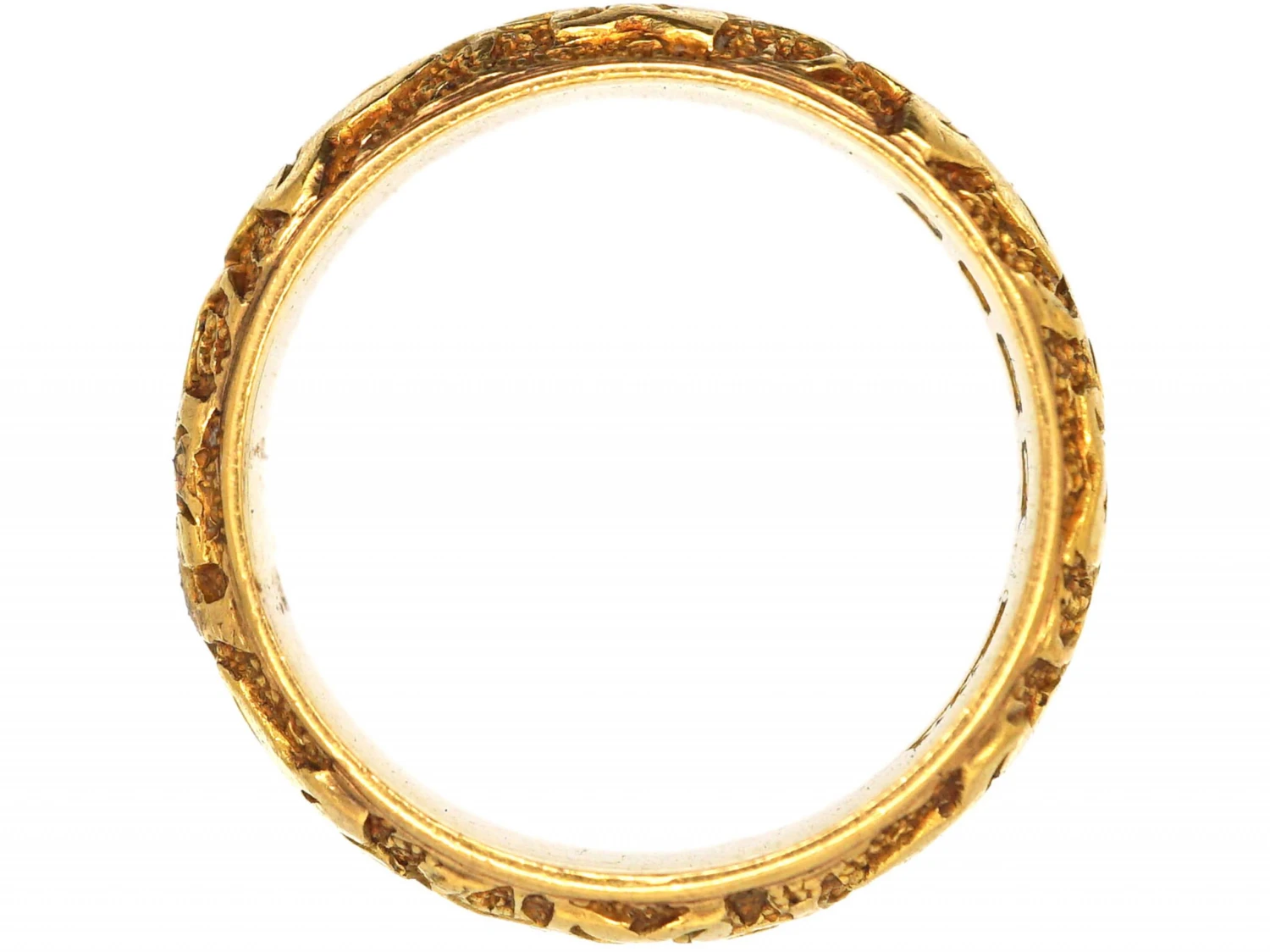 18ct Gold Wedding Ring With Ivy Leaf Detail 5 18ct Gold Wedding Ring With Ivy Leaf Detail - Image 3