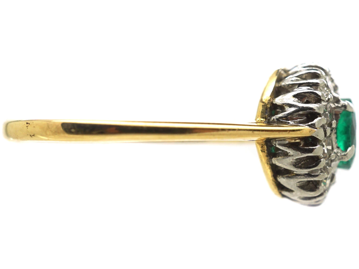 18ct Gold & Platinum, Emerald & Diamond Cluster Ring 7 18ct Gold & Platinum, Emerald & Diamond Cluster Ring - Image 5