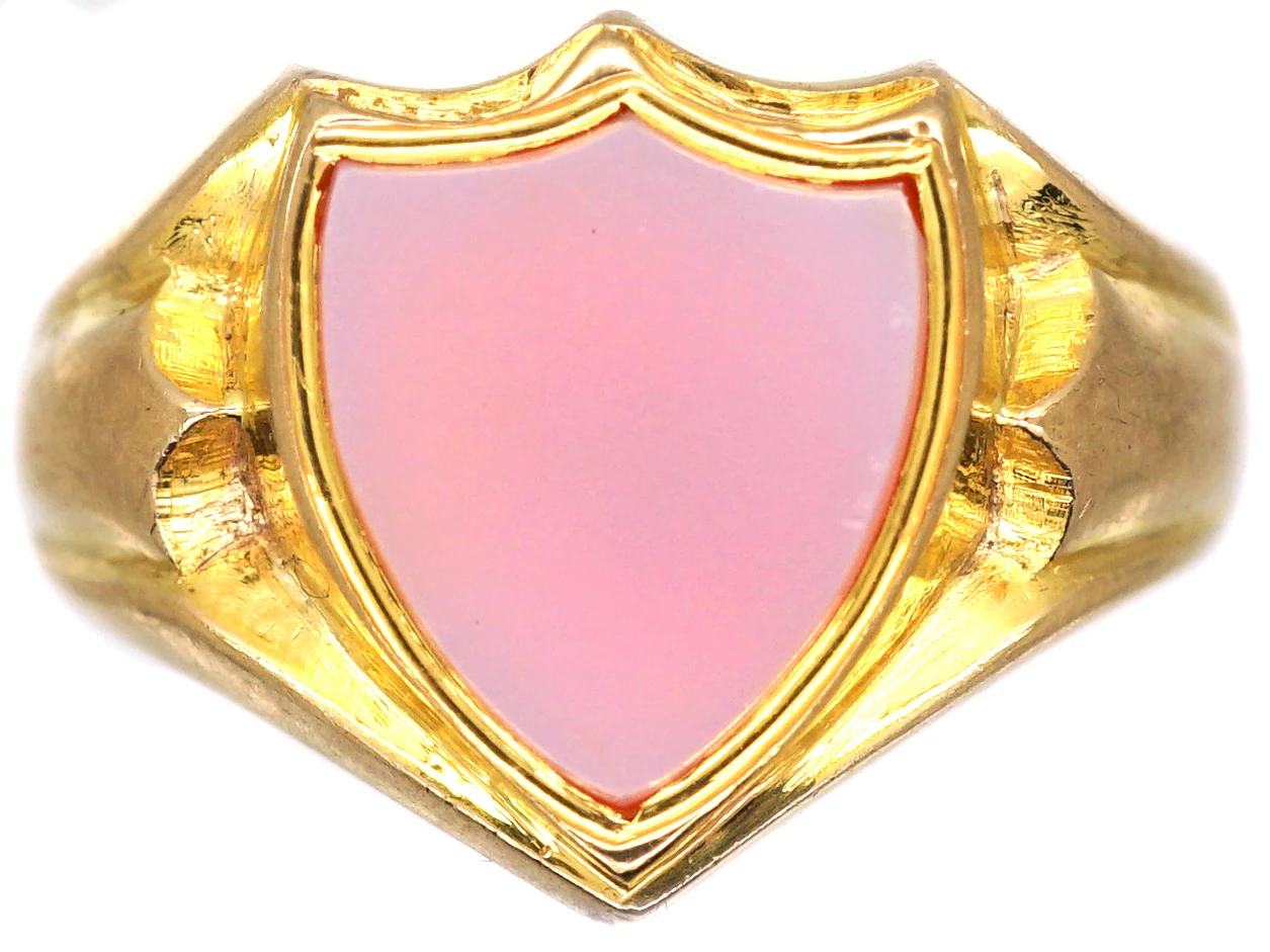 Edwardian 9ct Gold Signet Ring With A Shield Set With A Carnelian 3 Edwardian 9ct Gold Signet Ring With A Shield Set With A Carnelian