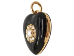 Victorian 18ct Gold & Black Enamel Heart Shaped Locket Set With A Natural Pearl & Rose Diamonds 9 Victorian 18ct Gold & Black Enamel Heart Shaped Locket Set With A Natural Pearl & Rose Diamonds -Antique Jewellery Company DSC05601