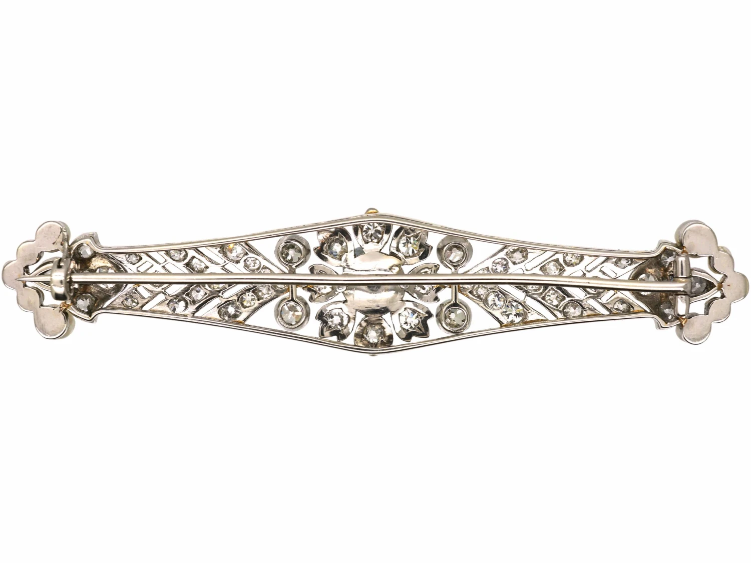 Early 20th Century 18ct White Gold, Diamond & Natural Pearl Brooch By Sybil Dunlop In Original Case 6 Early 20th Century 18ct White Gold, Diamond & Natural Pearl Brooch By Sybil Dunlop In Original Case - Image 4