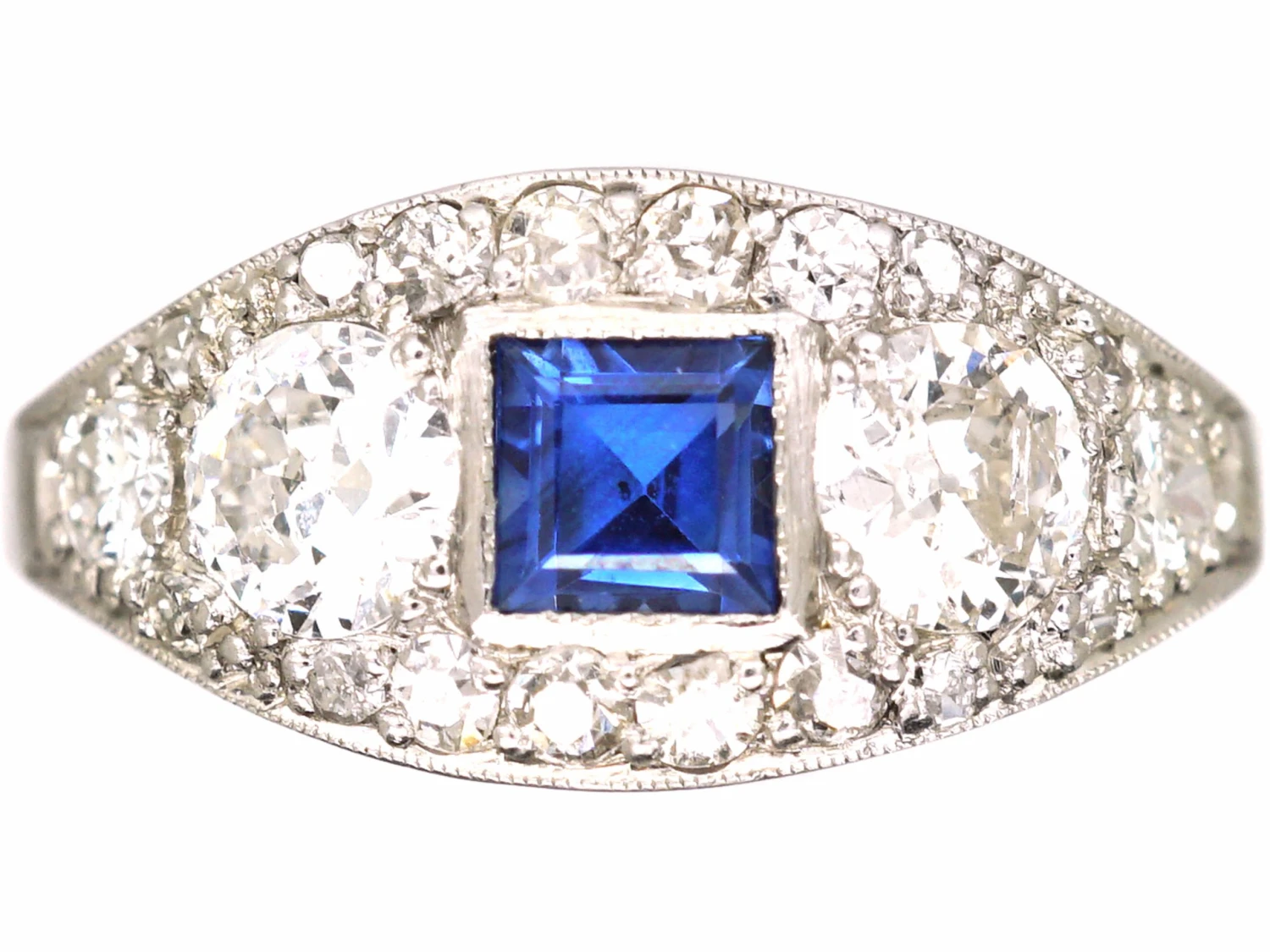 Early 20th Century Platinum, Square Cut Sapphire & Diamond Ring 3 Early 20th Century Platinum, Square Cut Sapphire & Diamond Ring