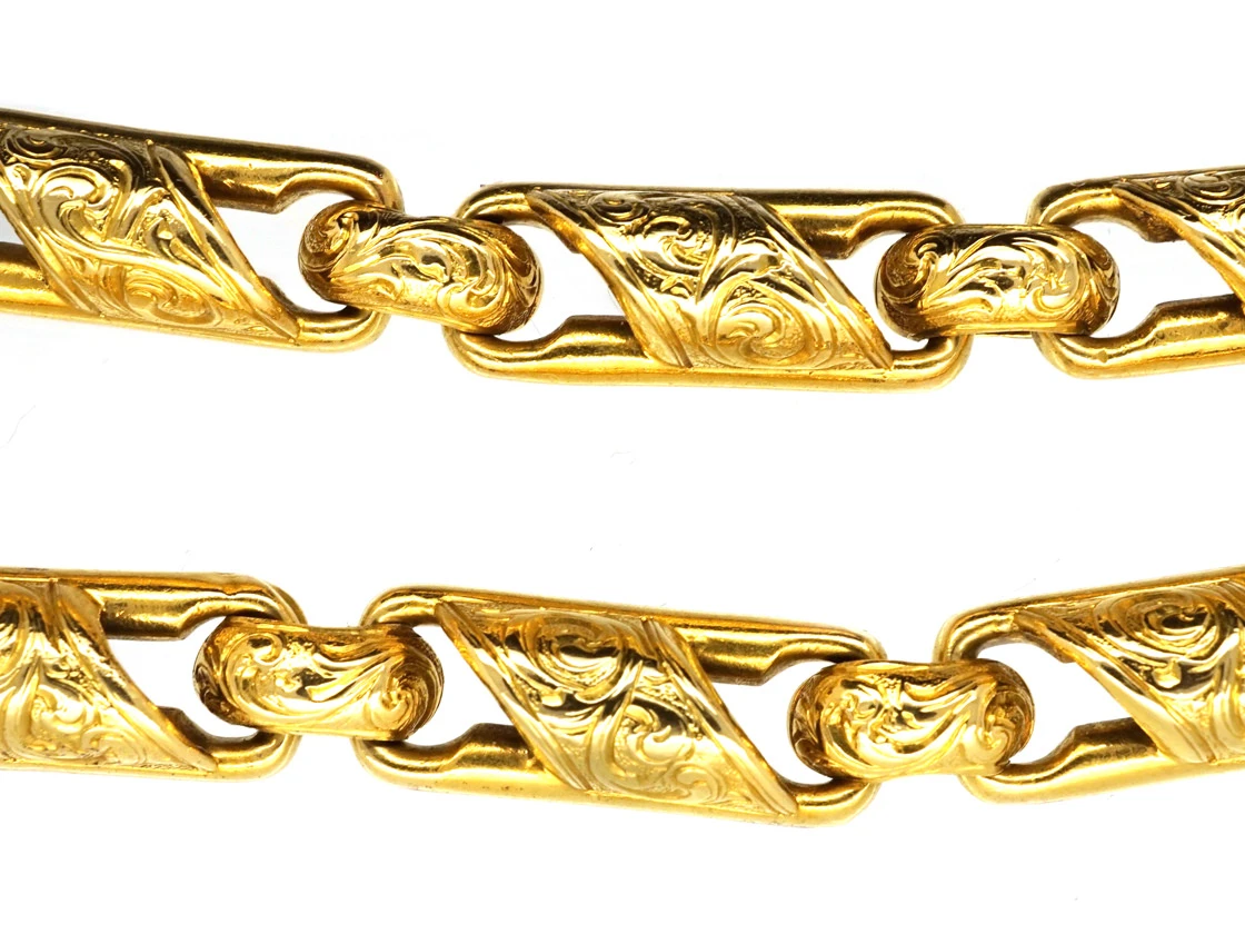 Early Victorian 15ct Gold Engraved Bracelet 7 Early Victorian 15ct Gold Engraved Bracelet - Image 5