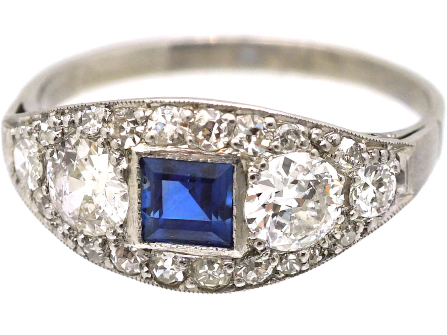 Early 20th Century Platinum, Square Cut Sapphire & Diamond Ring 8 Early 20th Century Platinum, Square Cut Sapphire & Diamond Ring - Image 6