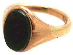 9ct Gold & Oval Bloodstone Signet Ring -Antique Jewellery Company DSC06271